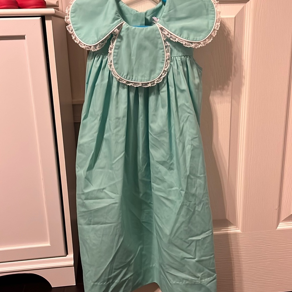 Scallop dress